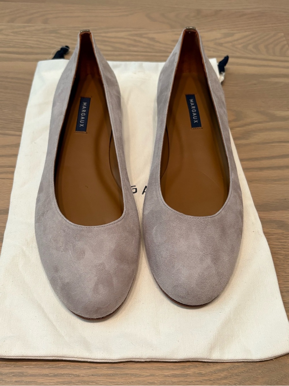 Brand new Margaux “The Modern” suede flats round toe grey padded insole 42.5W 12 - Picture 6 of 6